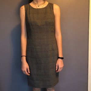 DKNY Plaid gray and red patterned dress. Mid length. Size 8.